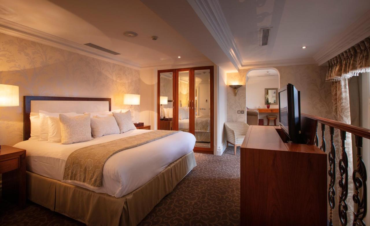 Отель The Royal Horseguards Hotel,