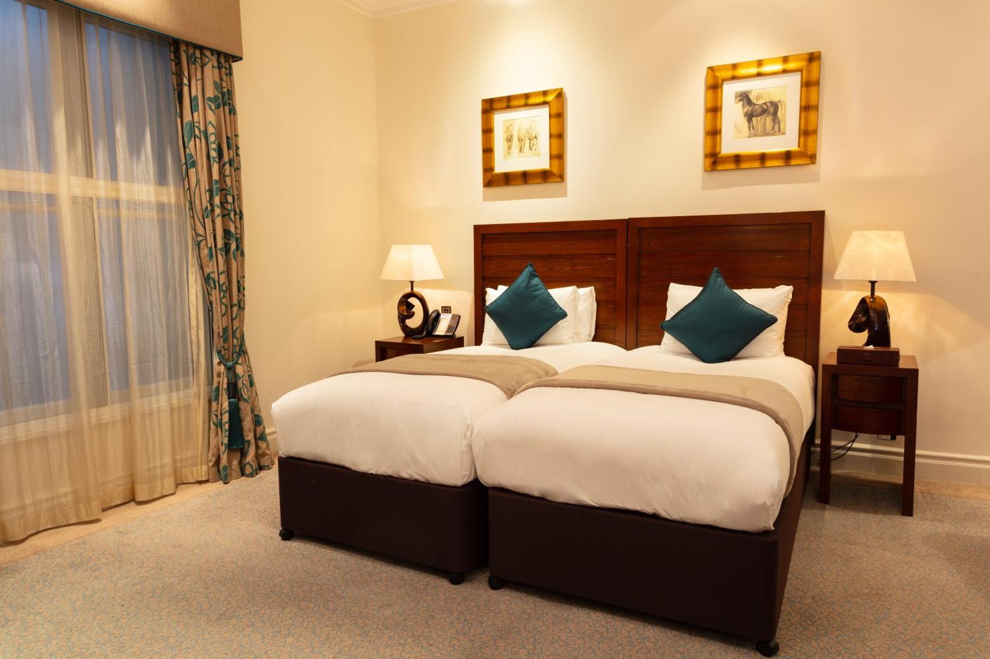 The Royal Horseguards Hotel, 4* Лондон
