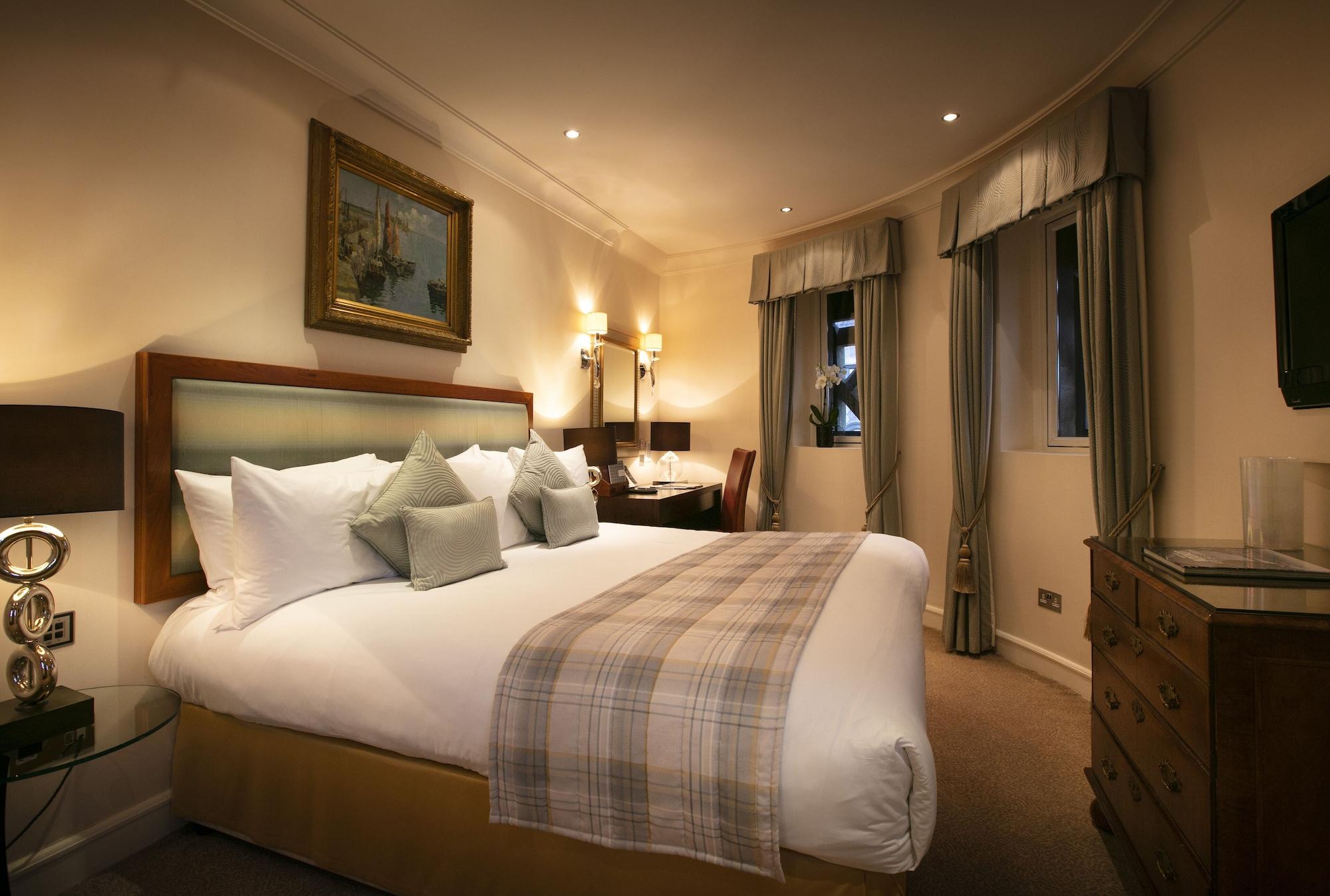 The Royal Horseguards Hotel, Отель