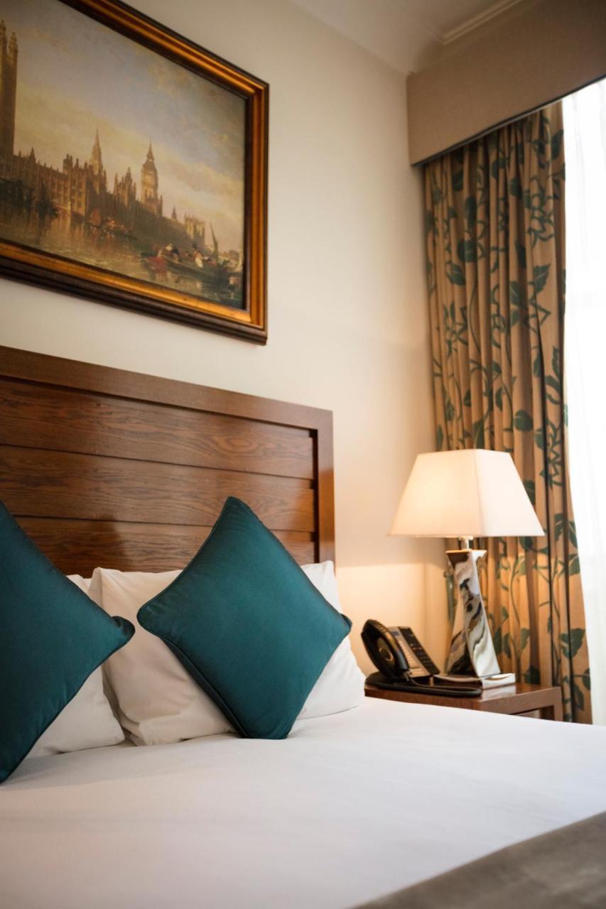 Отель The Royal Horseguards Hotel, Лондон